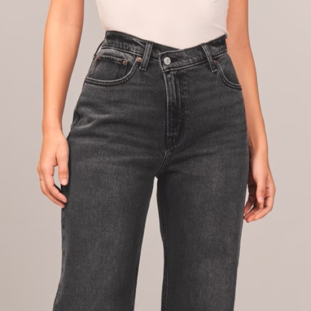 NWT Abercrombie and Fitch Curve Love Ultra High Rise 90s Slim Straight - Picture 6 of 7